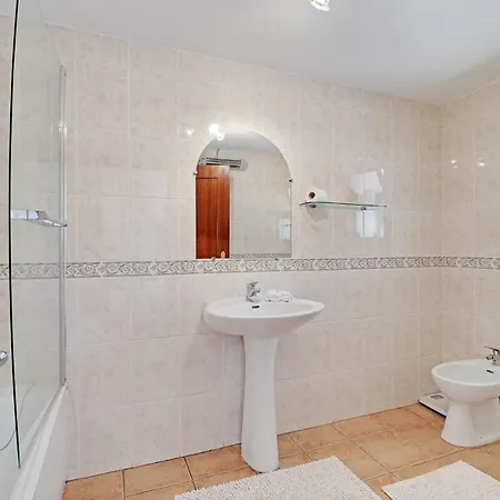 Algarve Country With Pool By Homing Vila